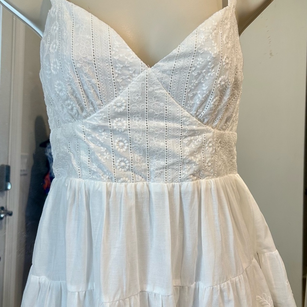 Lulus Perfect White Cotton Sundress NWT SZ M - Picture 9 of 15